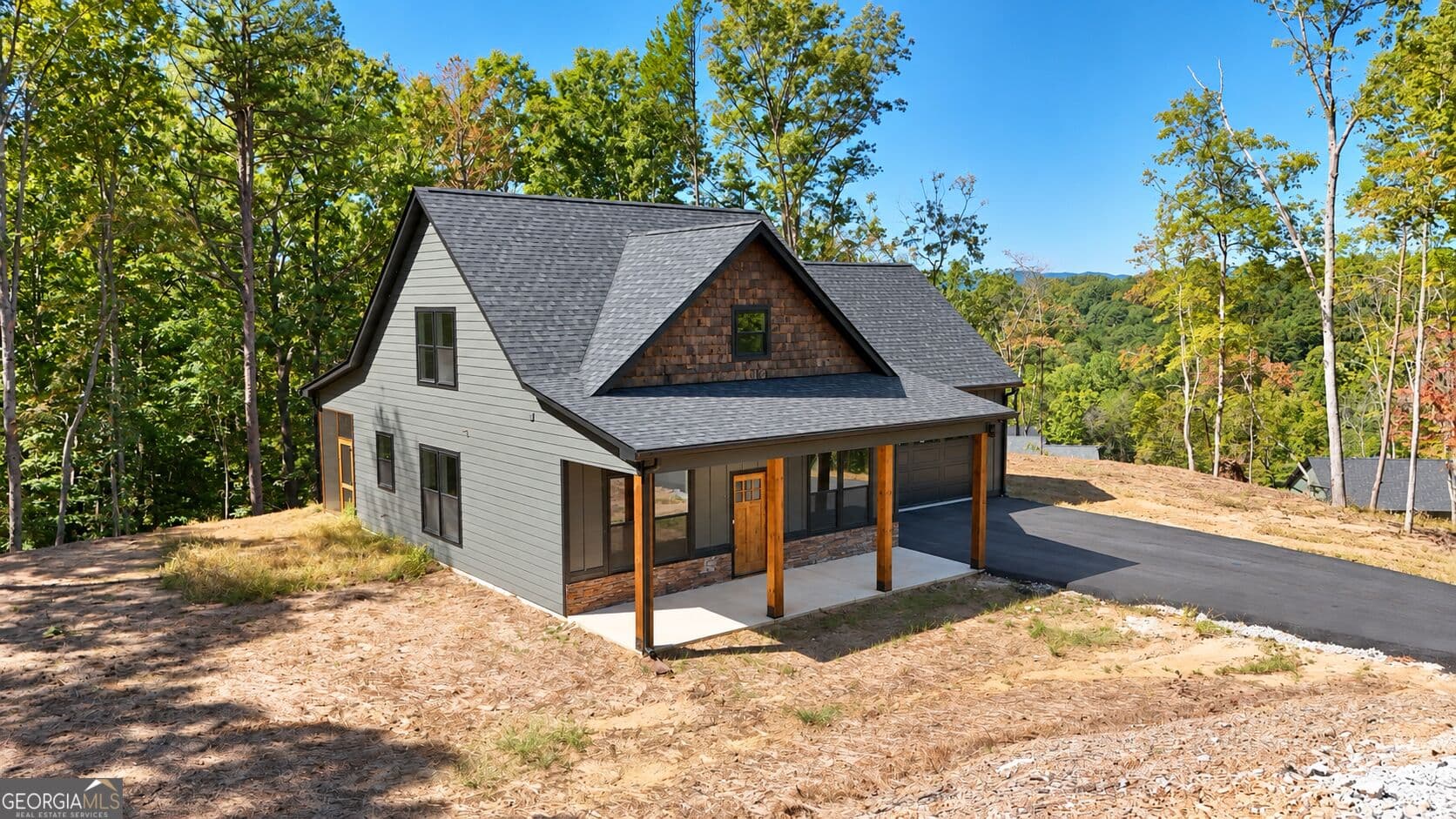 3 bedroom, 2.5 bathroom, 1,500 sq ft single family residence for sale at 232 Sautee Ridge Road, Clarkesville, GA 30523 — photo 3
