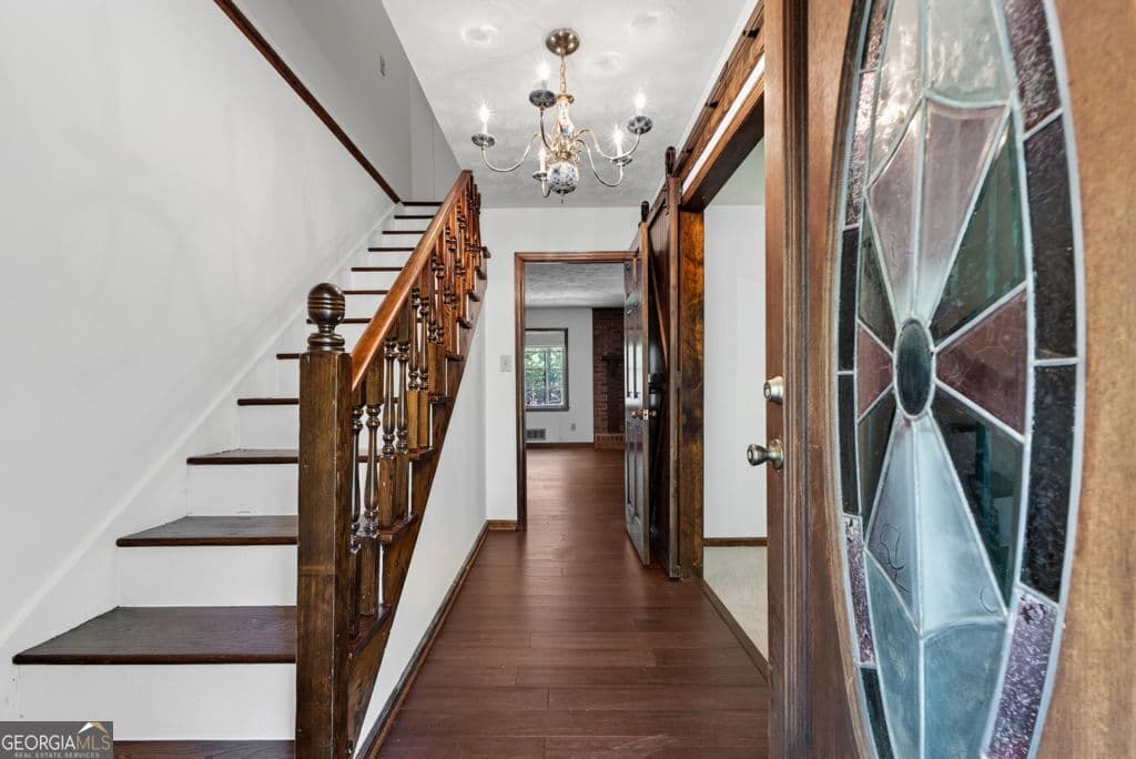 3 bedroom, 2 bathroom, 2,083 sq ft single family residence for sale at 160 Caldwell Road, Griffin, GA 30223 — photo 9