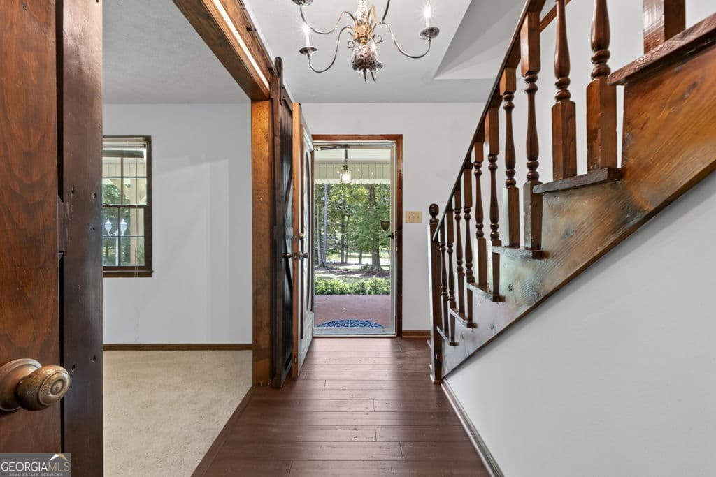 3 bedroom, 2 bathroom, 2,083 sq ft single family residence for sale at 160 Caldwell Road, Griffin, GA 30223 — photo 10