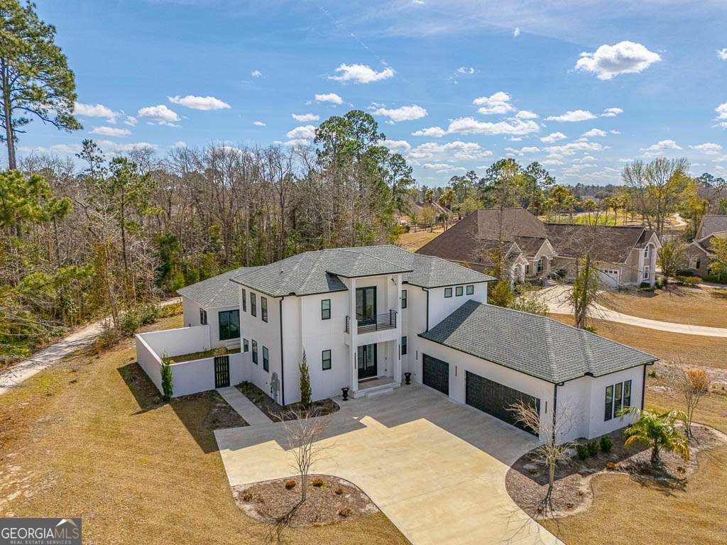 4 bedroom, 4.5 bathroom, 4,065 sq ft single family residence for sale at 13 Crows Nest Cove, Brunswick, GA 31523 — photo 3