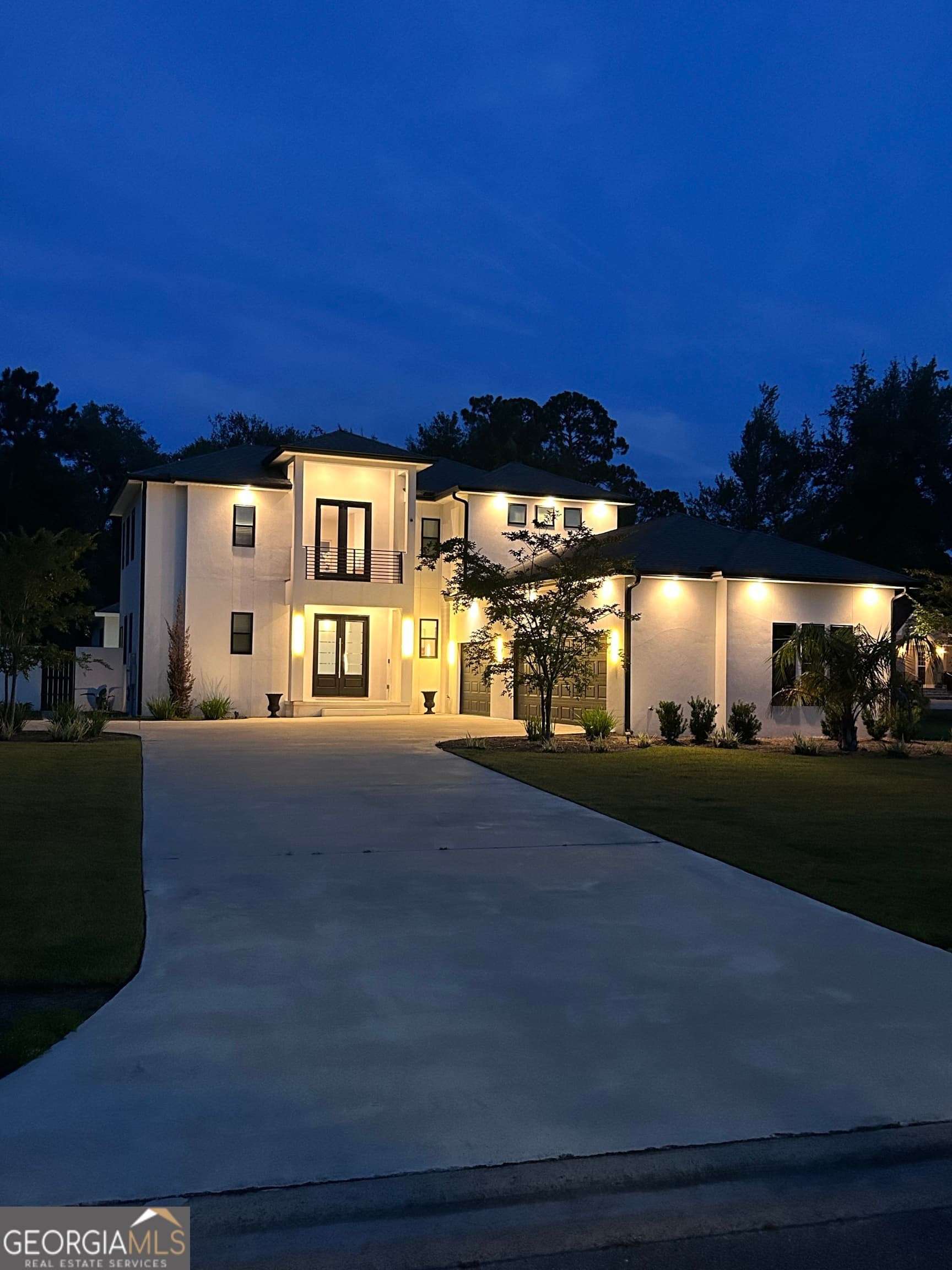 4 bedroom, 4.5 bathroom, 4,065 sq ft single family residence for sale at 13 Crows Nest Cove, Brunswick, GA 31523 — photo 4