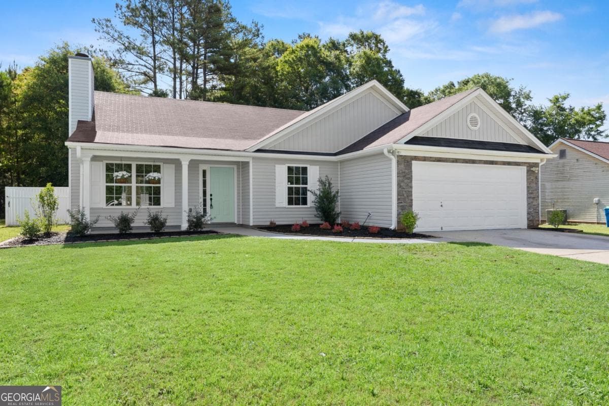 3 bedroom, 2 bathroom, 1,358 sq ft single family residence sold at 1405 Faith Drive, Winder, GA 30680