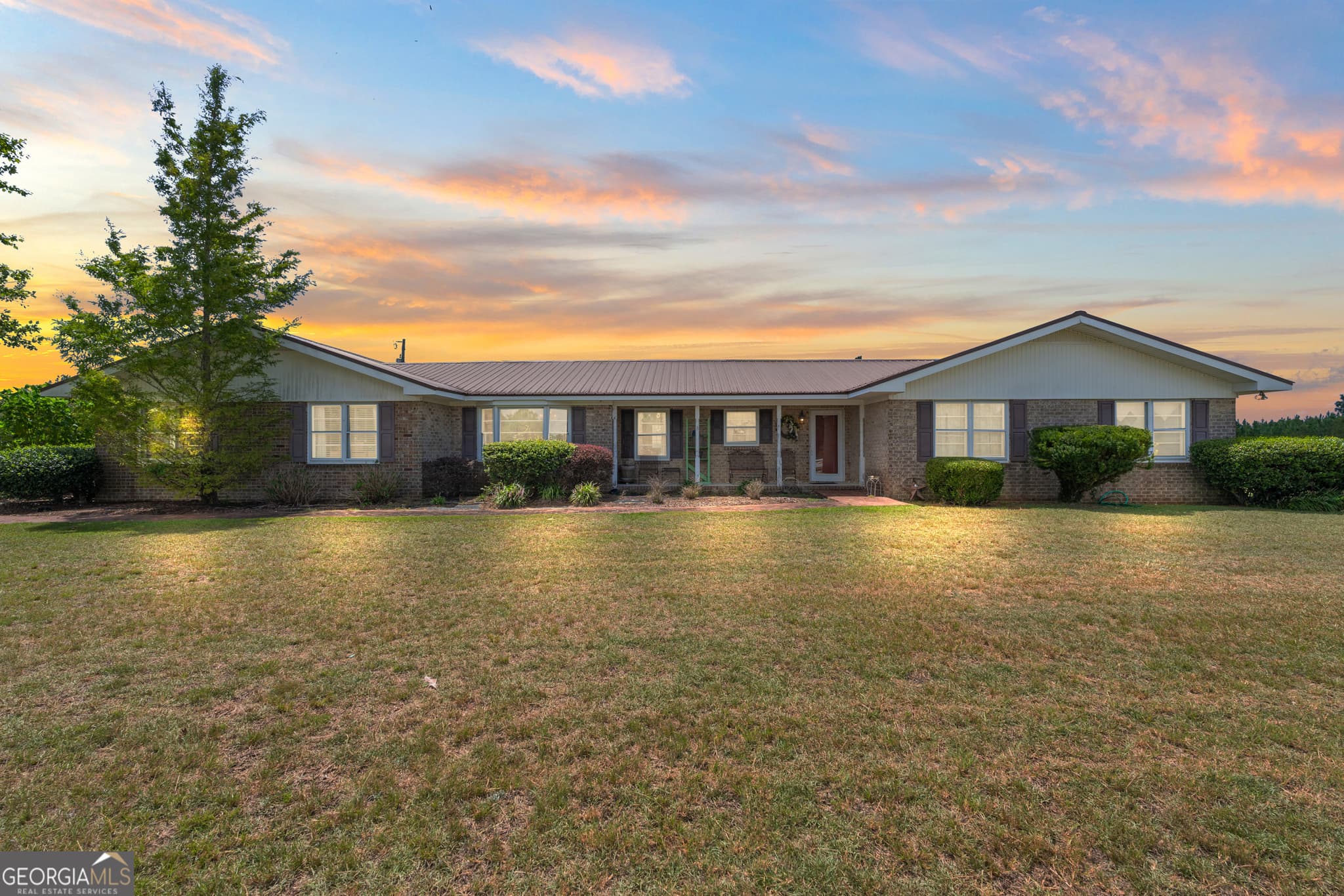 3 bedroom, 2 bathroom, 2,472 sq ft single family residence sold at 5420 Martin Road, Millen, GA 30442