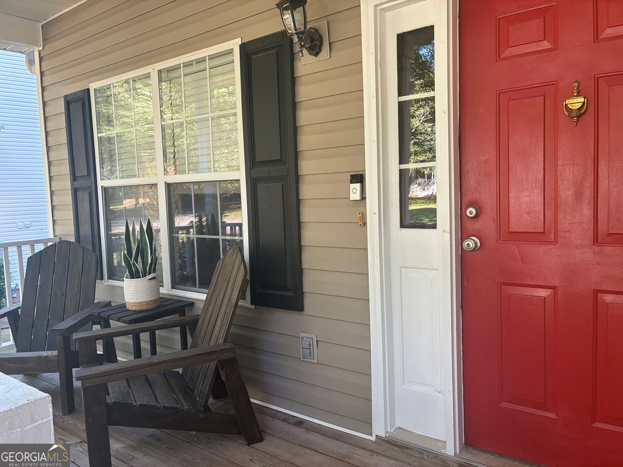 3 bedroom, 2.5 bathroom, 2,336 sq ft single family residence for sale at 74 Willow Dell Drive, Senoia, GA 30276 — photo 4
