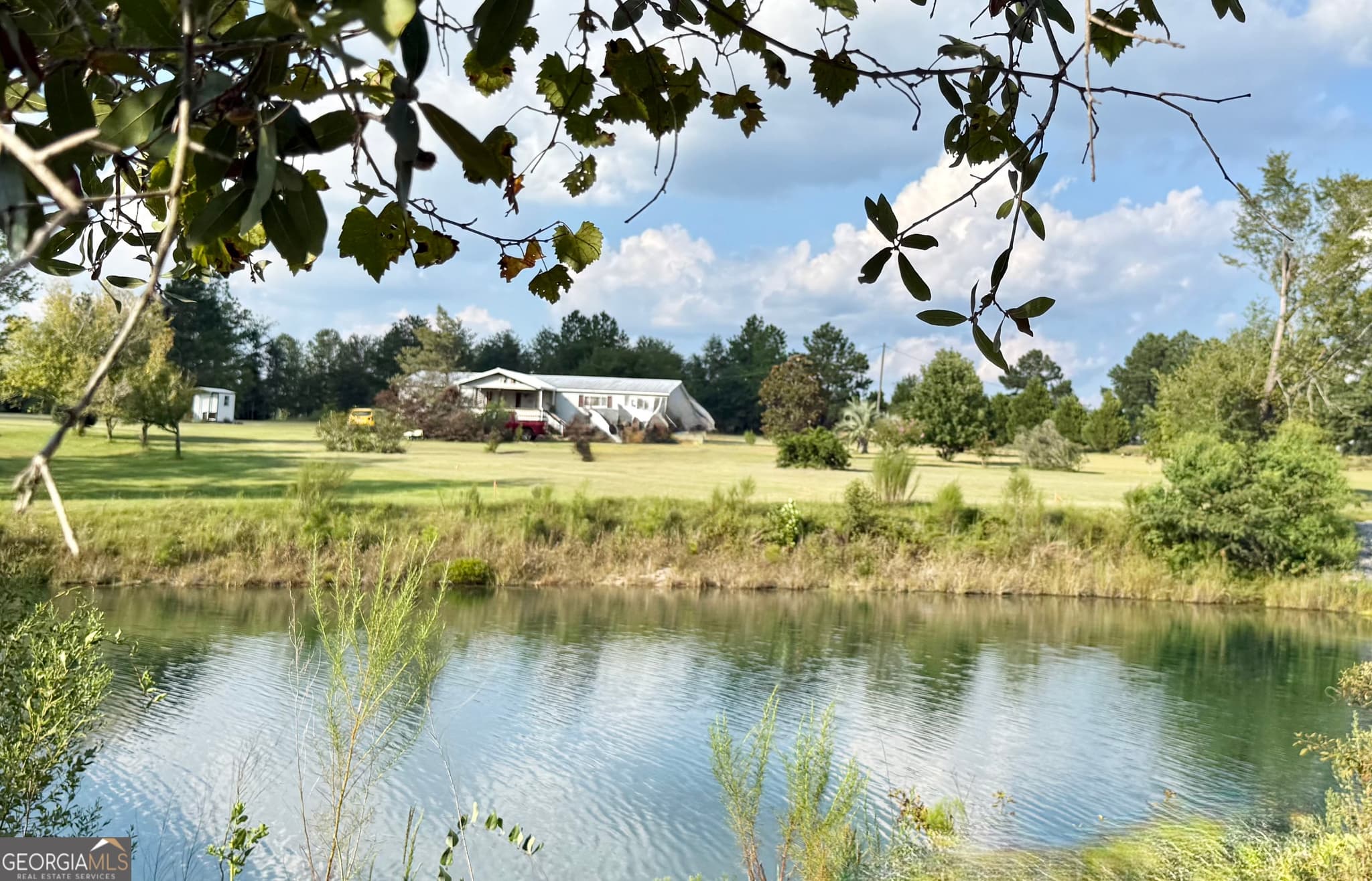 3 bedroom, 2 bathroom, 1,680 sq ft manufactured home,mobile home sold at 13 Chestnut, Hazlehurst, GA 31539