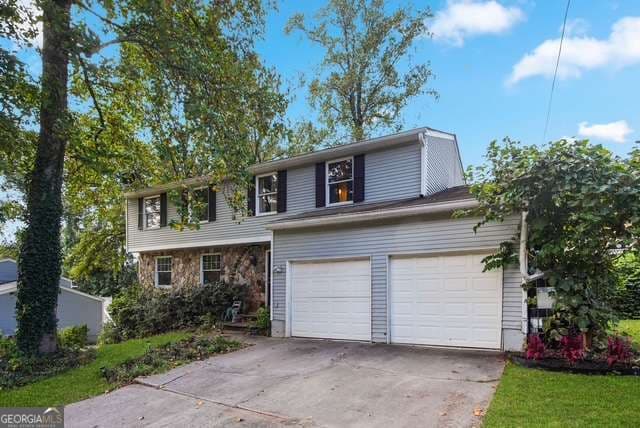 5 bedroom, 3.5 bathroom, 4,048 sq ft single family residence for sale at 1014 BROCKDELL Court, Norcross, GA 30093 — photo 2