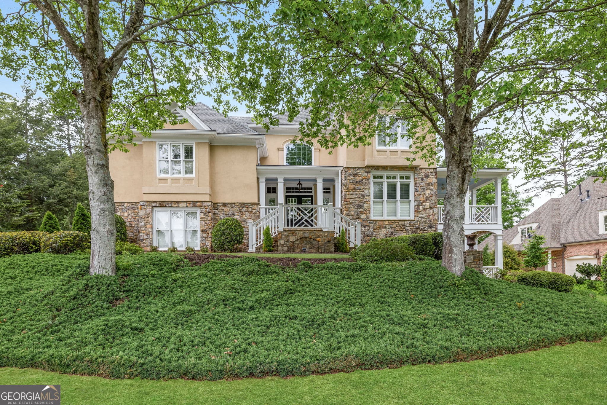 5 bedroom, 4.5 bathroom, 6,708 sq ft single family residence sold at 454 Langley Oaks Drive, Marietta, GA 30067