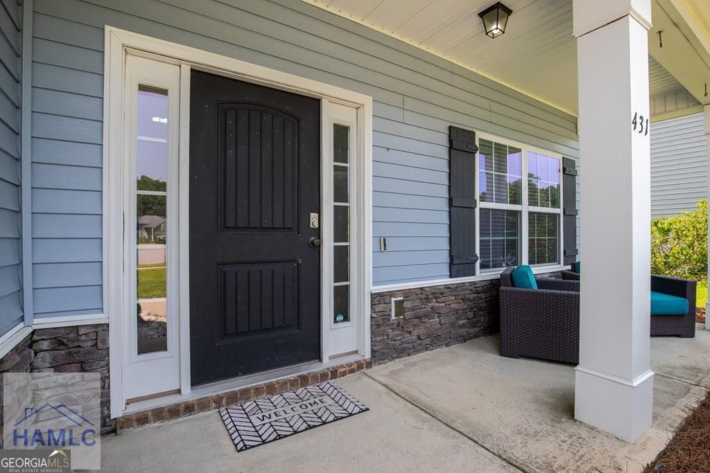 5 bedroom, 3 bathroom, 2,820 sq ft single family residence for sale at 431 Sunbury Drive, Richmond Hill, GA 31324 — photo 9