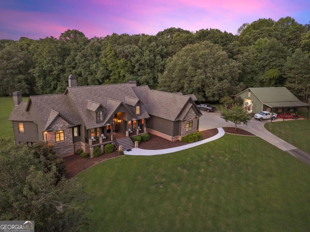 5 bedroom, 3.5 bathroom, 6,513 sq ft single family residence for sale at 5846 Conner Road, Flowery Branch, GA 30542 — photo 8
