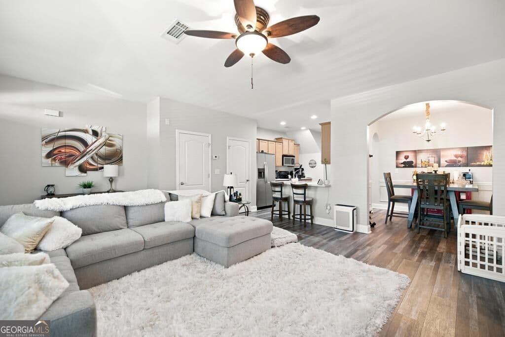 3 bedroom, 2.5 bathroom, 1,906 sq ft townhouse for sale at 171 Cold Creek Parkway, Macon, GA 31210 — photo 6