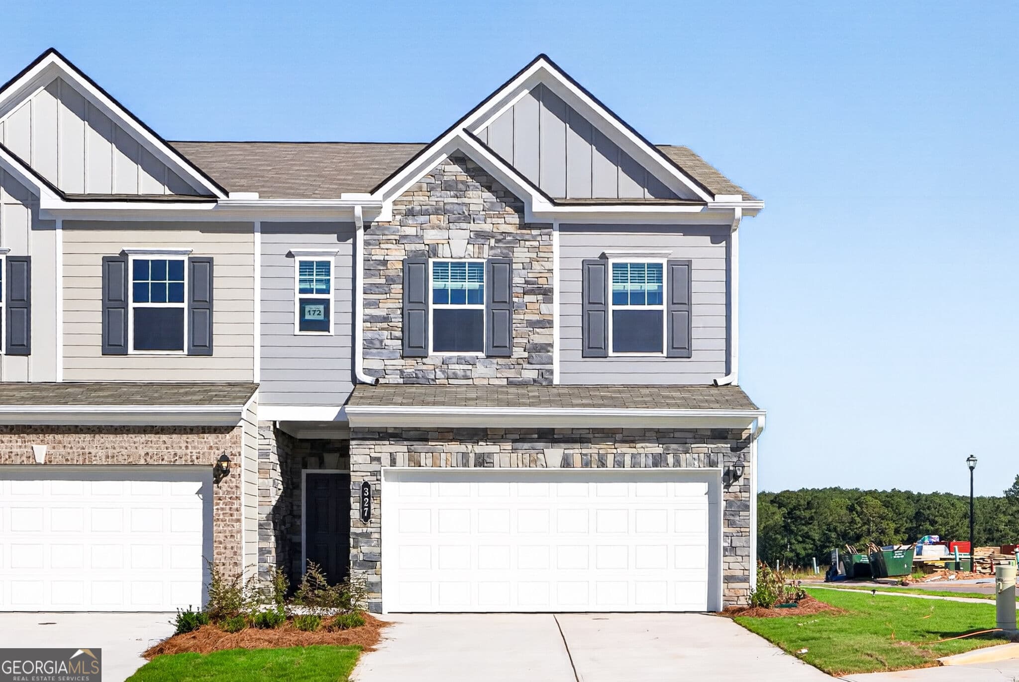 3 bedroom, 2.5 bathroom, 1,806 sq ft townhouse for sale at 327 Caroline Place 172, Villa Rica, GA 30180