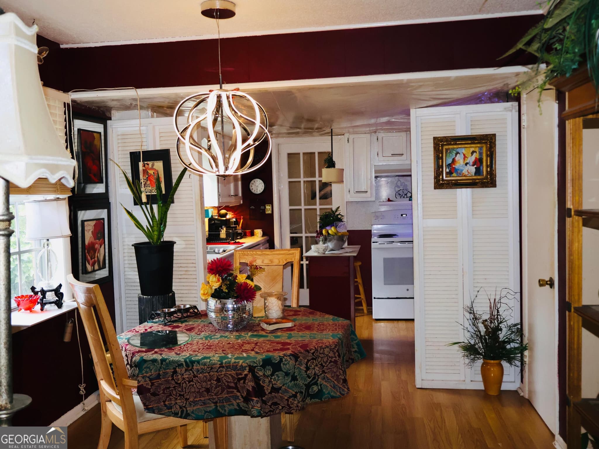 4 bedroom, 2 bathroom, 2,278 sq ft single family residence for sale at 1900 Mountain Brook Drive, Dalton, GA 30720 — photo 8