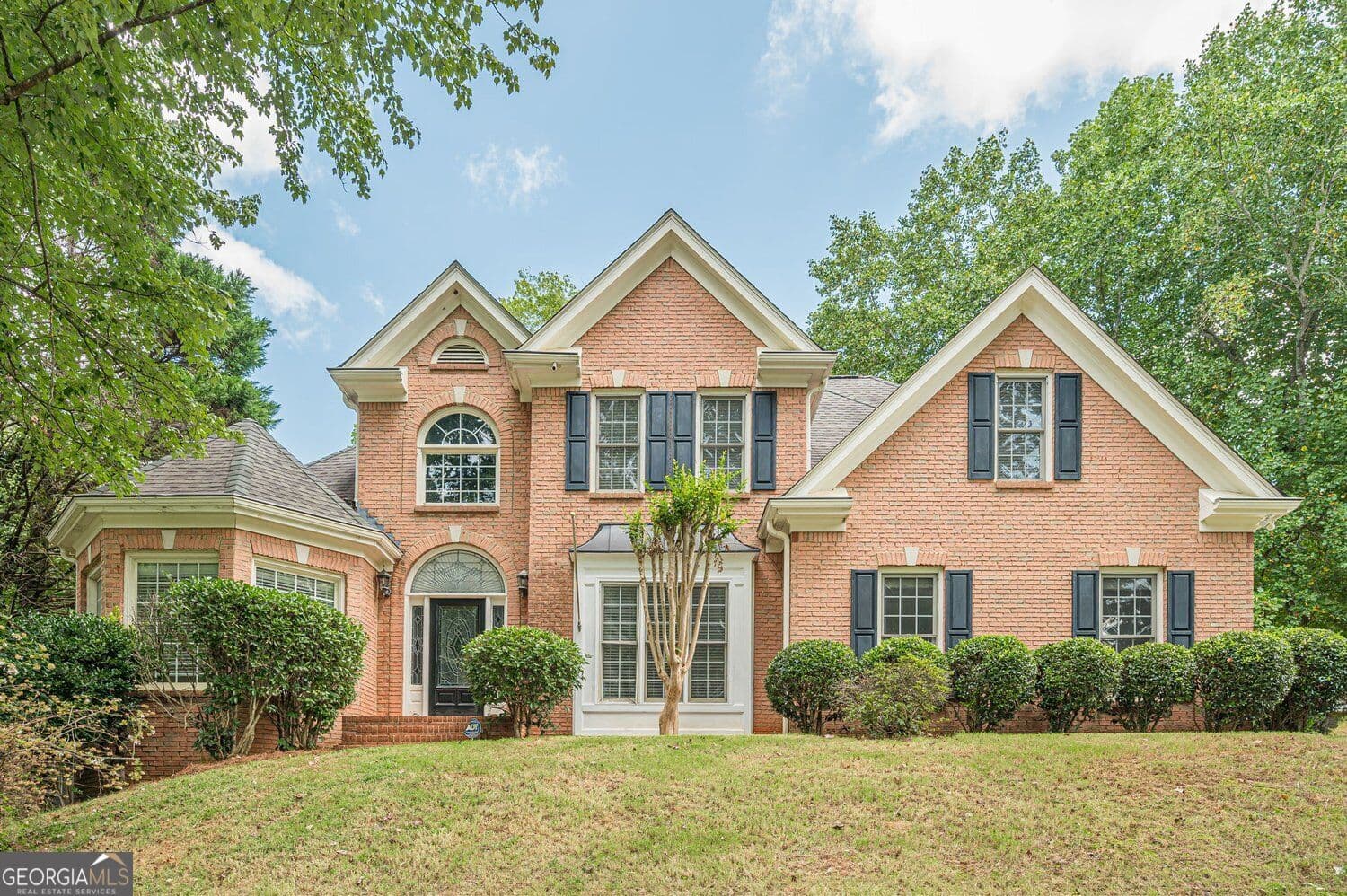 5 bedroom, 4.5 bathroom, 4,747 sq ft single family residence for sale at 6415 Wenham Court, Cumming, GA 30040 — photo 1 of 72
