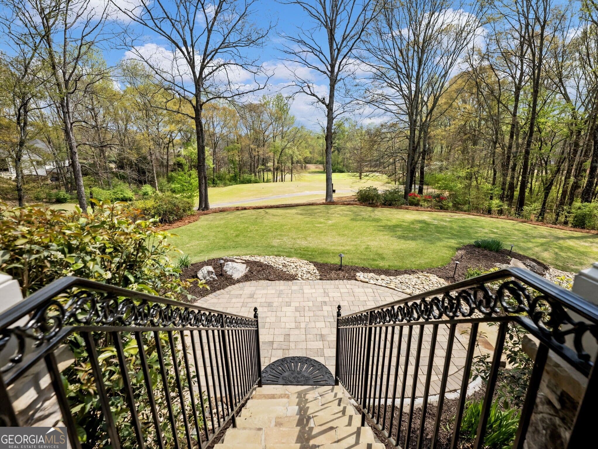 5 bedroom, 5.5 bathroom, 8,088 sq ft single family residence for sale at 2279 Weeping Oak Drive, Braselton, GA 30517 — photo 7
