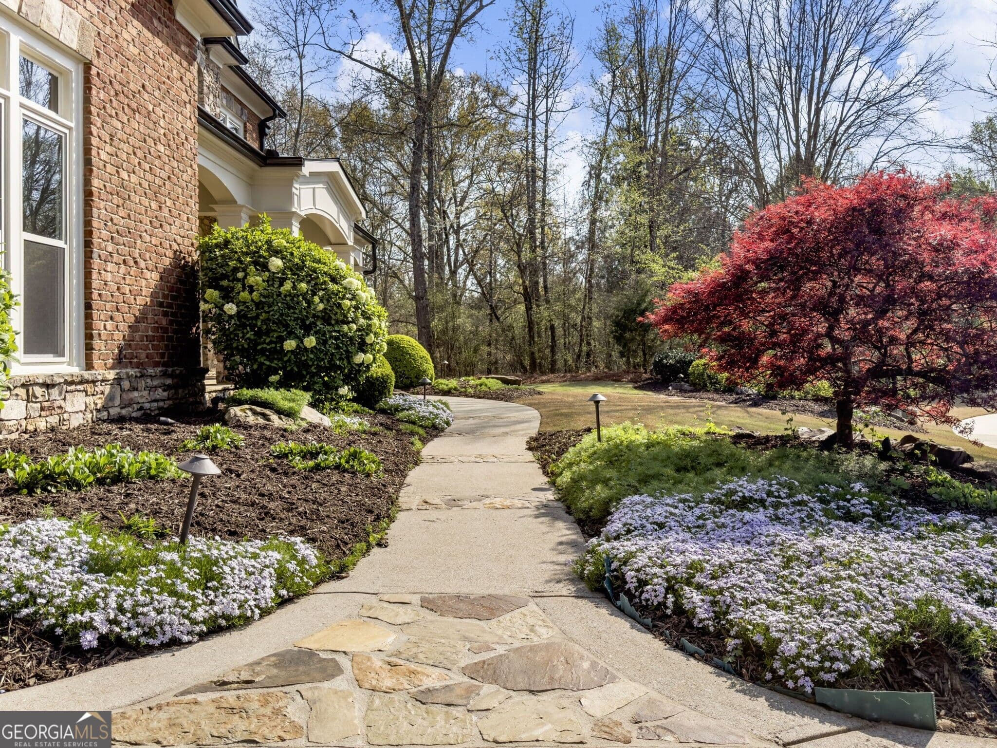 5 bedroom, 5.5 bathroom, 8,088 sq ft single family residence for sale at 2279 Weeping Oak Drive, Braselton, GA 30517 — photo 3