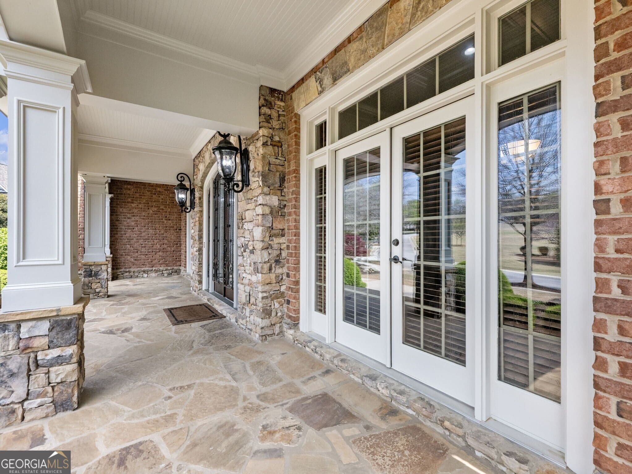 5 bedroom, 5.5 bathroom, 8,088 sq ft single family residence for sale at 2279 Weeping Oak Drive, Braselton, GA 30517 — photo 5