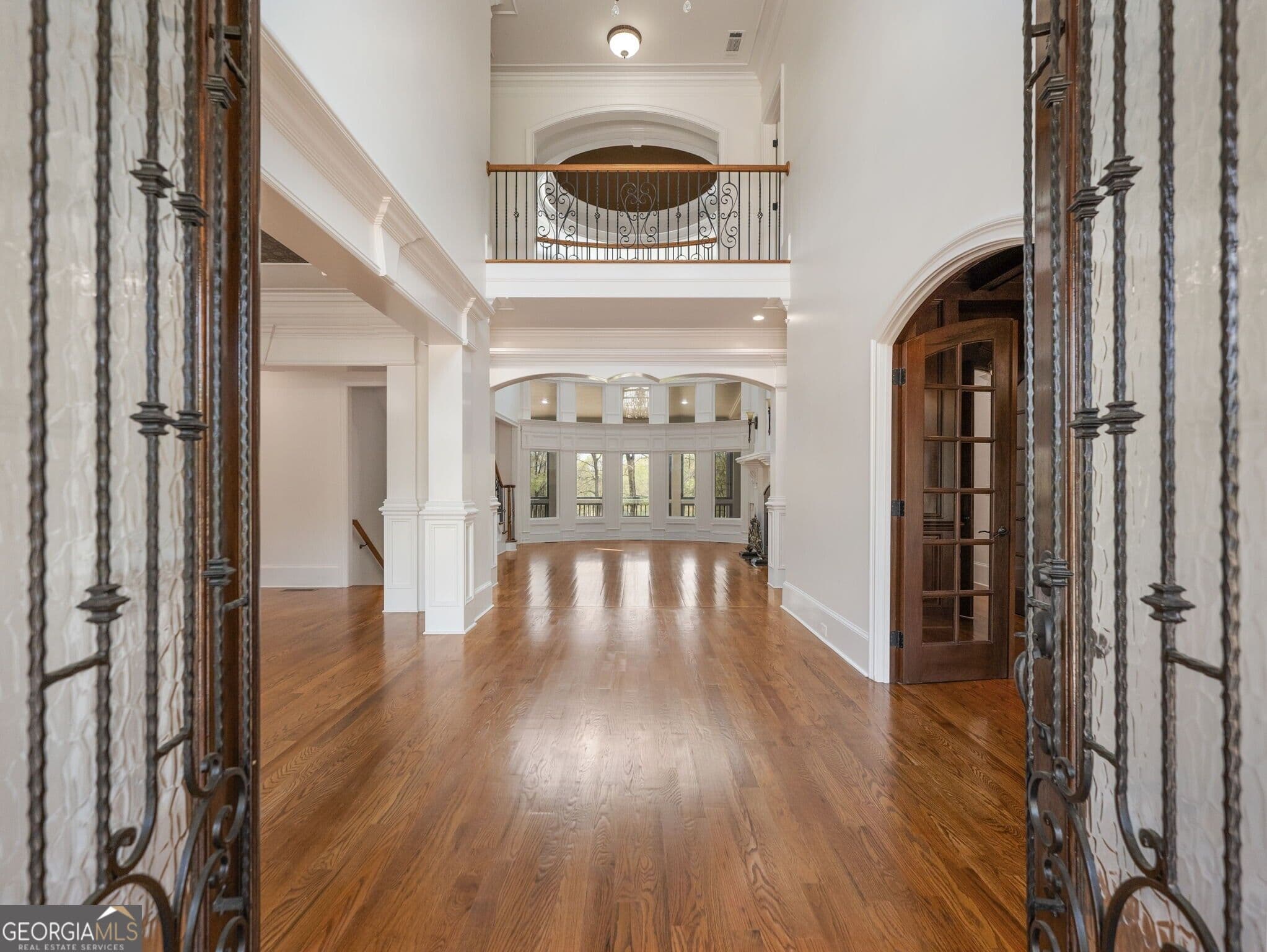 5 bedroom, 5.5 bathroom, 8,088 sq ft single family residence for sale at 2279 Weeping Oak Drive, Braselton, GA 30517 — photo 9