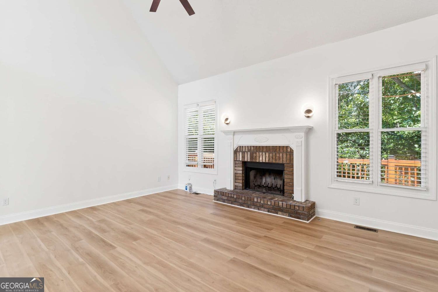 4 bedroom, 2.5 bathroom, 3,767 sq ft single family residence for sale at 61 Stone Crest Court, Rockmart, GA 30153 — photo 7