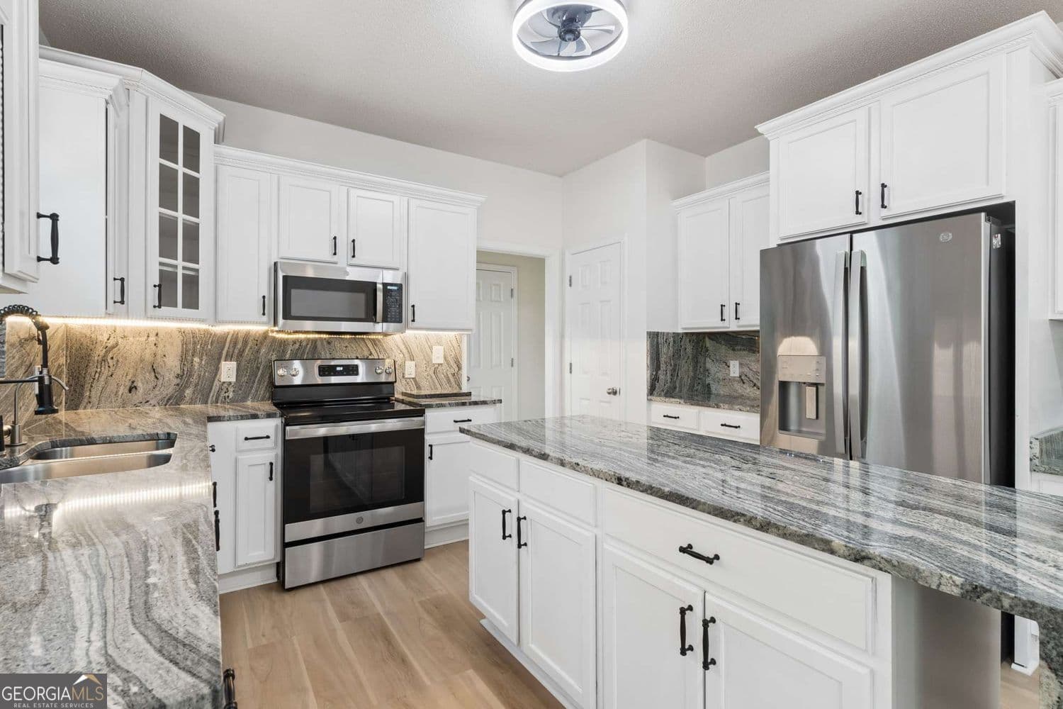 4 bedroom, 2.5 bathroom, 3,767 sq ft single family residence for sale at 61 Stone Crest Court, Rockmart, GA 30153 — photo 10