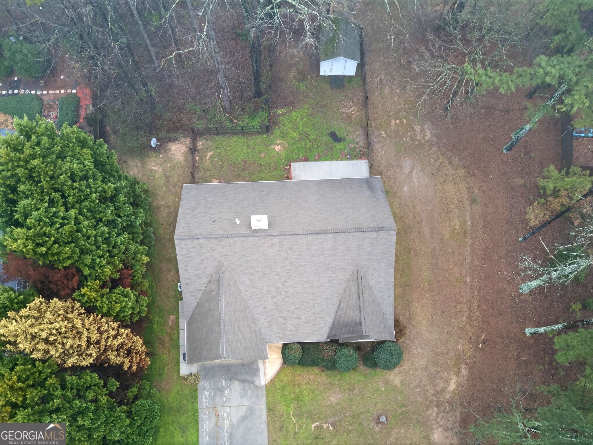 3 bedroom, 2 bathroom, 2,462 sq ft single family residence for sale at 70 Charity Drive, Douglasville, GA 30134 — photo 6