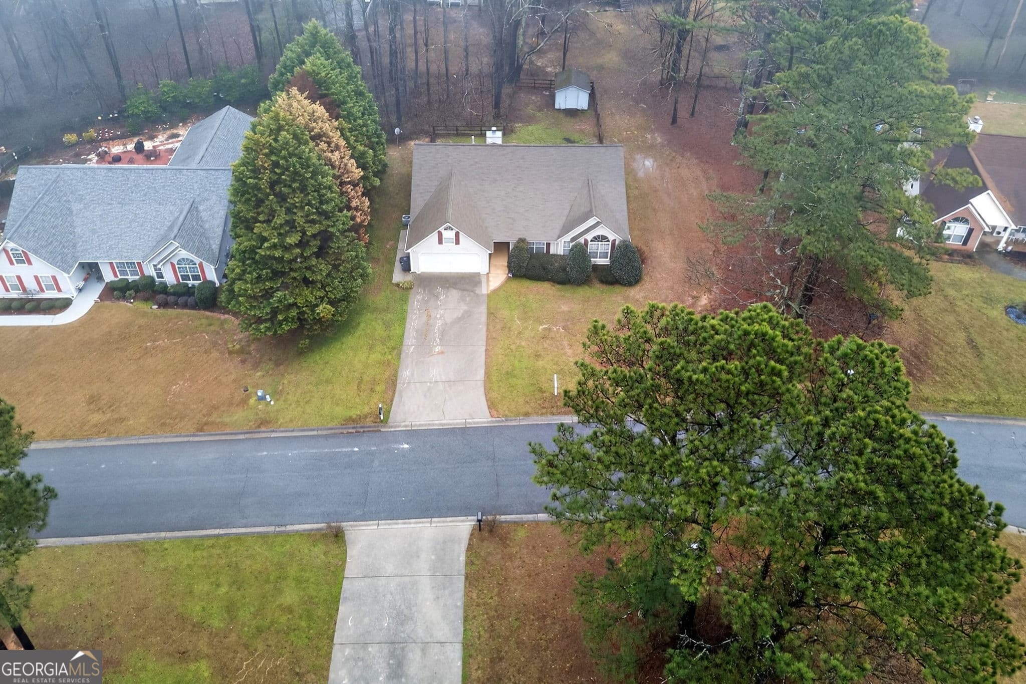 3 bedroom, 2 bathroom, 2,462 sq ft single family residence for sale at 70 Charity Drive, Douglasville, GA 30134 — photo 8