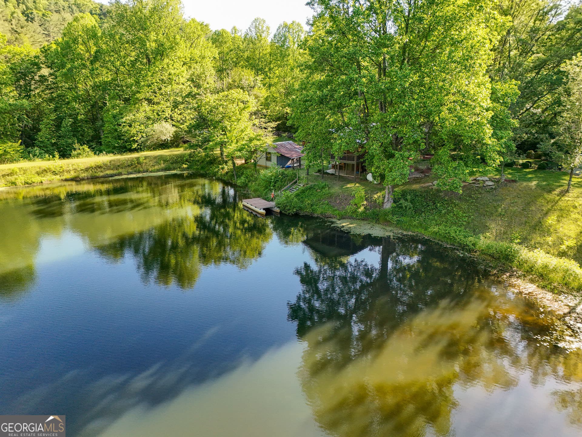 3 bedroom, 2 bathroom, 1,594 sq ft cabin,single family residence for sale at 11868 Warwoman Road, Clayton, GA 30525 — photo 3