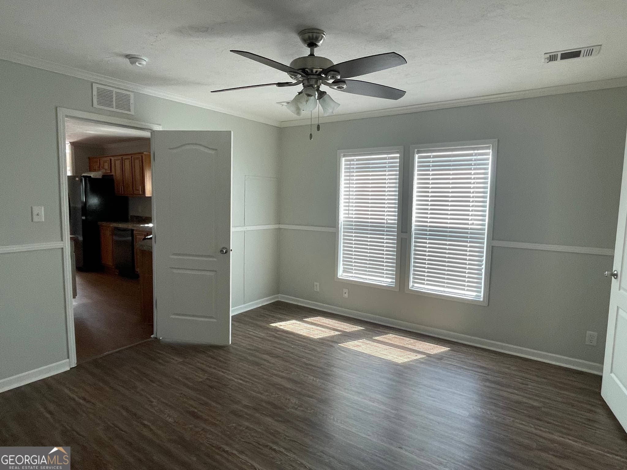 3 bedroom, 2 bathroom, 1,216 sq ft manufactured home,single family residence for sale at 1153 Midway Church Road, Baxley, GA 31513 — photo 6