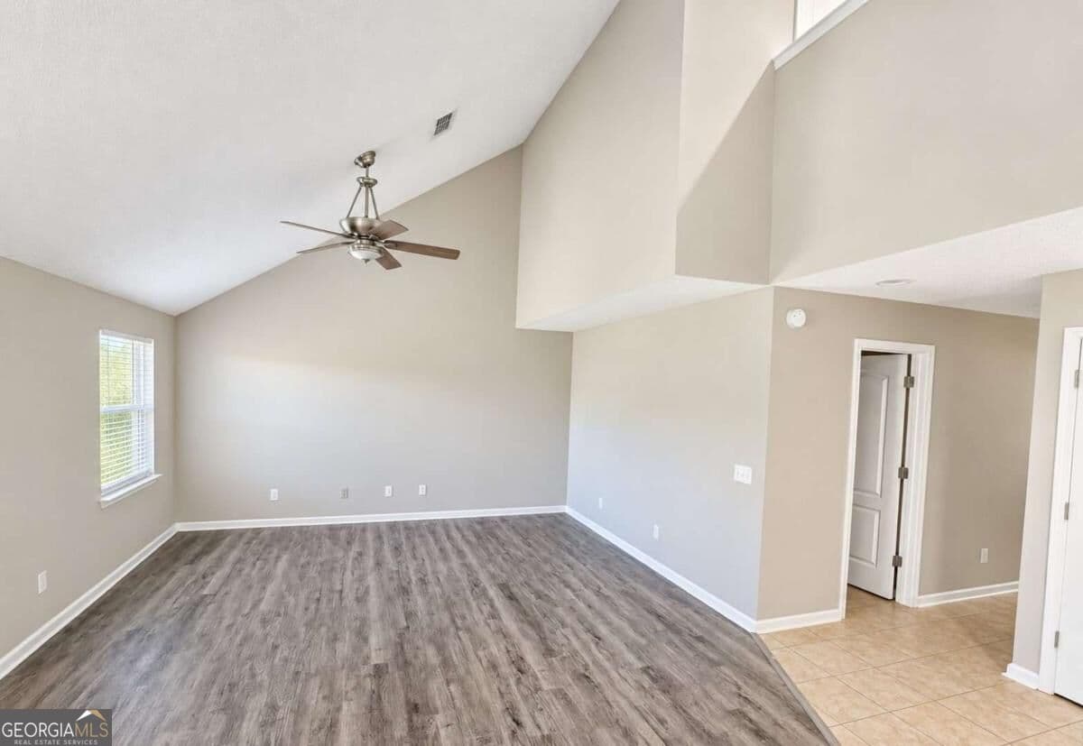 3 bedroom, 2.5 bathroom, 1,575 sq ft single family residence for rent at 313 Gary Circle, St. Marys, GA 31558 for $1,850 a month — photo 6