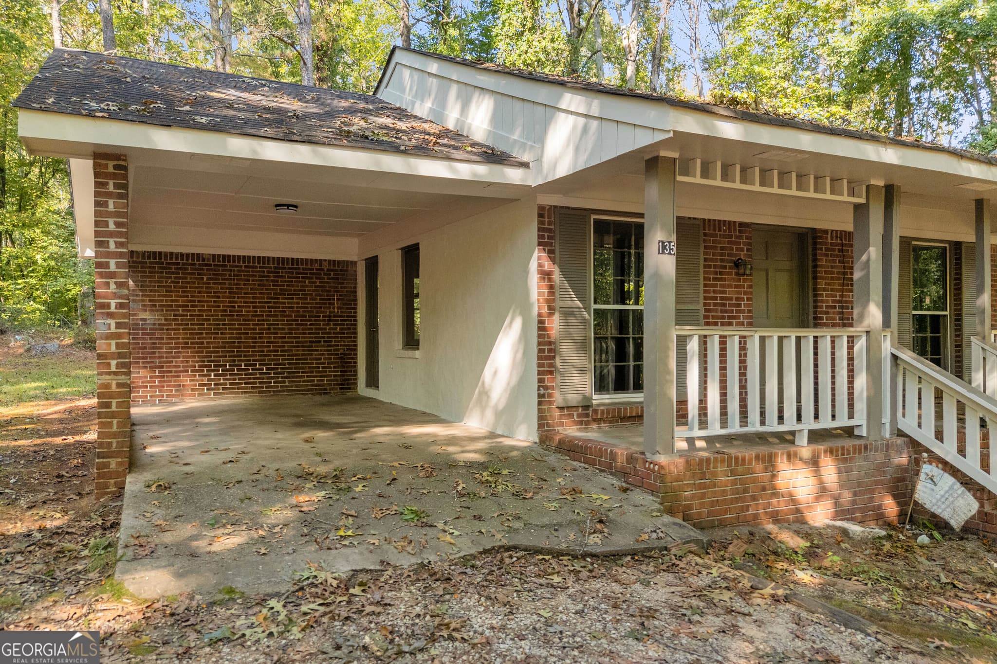 3 bedroom, 1 bathroom, 1,124 sq ft single family residence for sale at 135 Sara Drive, Covington, GA 30014 — photo 5