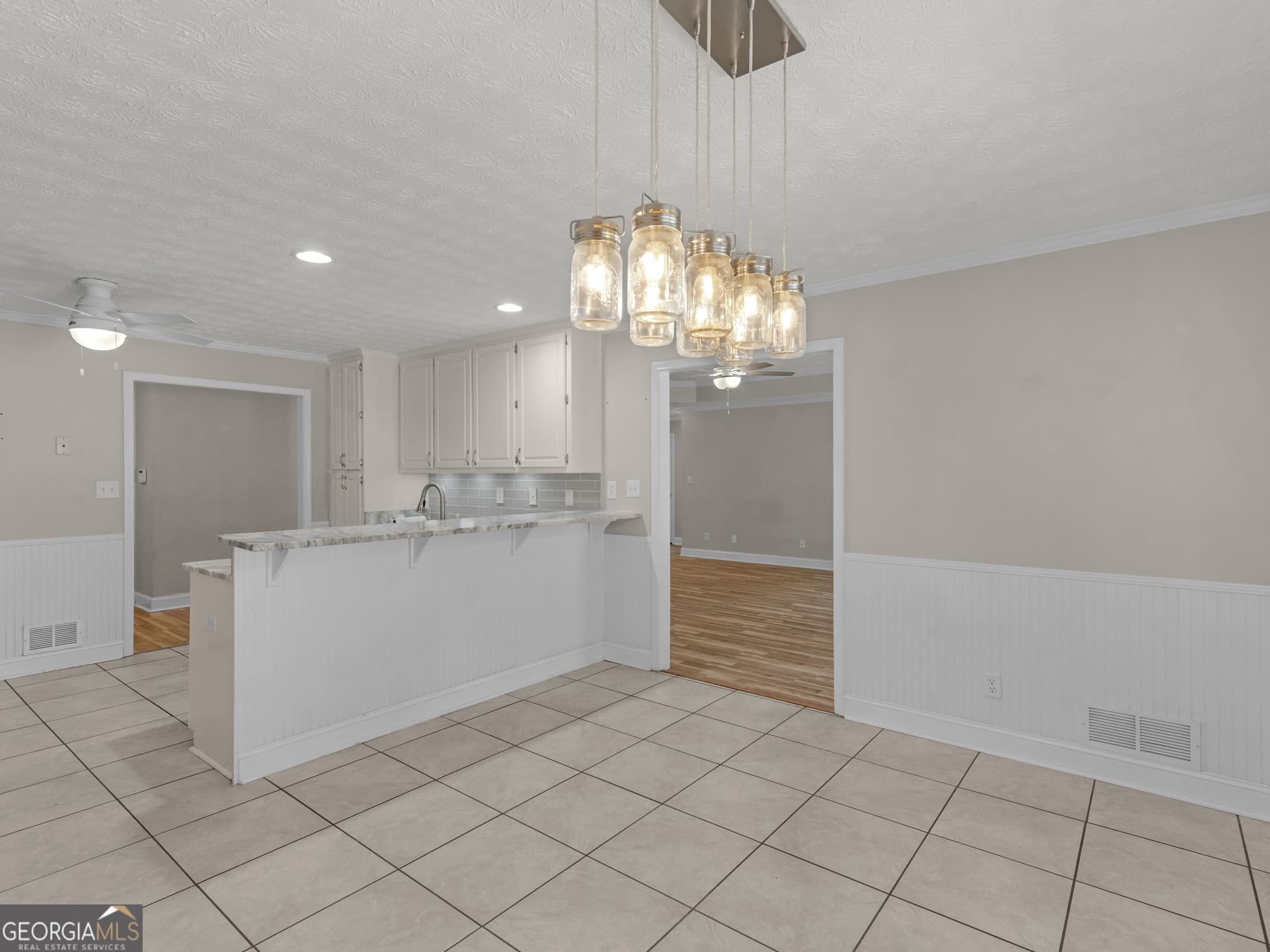 3 bedroom, 2 bathroom, 2,035 sq ft single family residence for sale at 517 Hamlin Road, Jackson, GA 30233 — photo 10