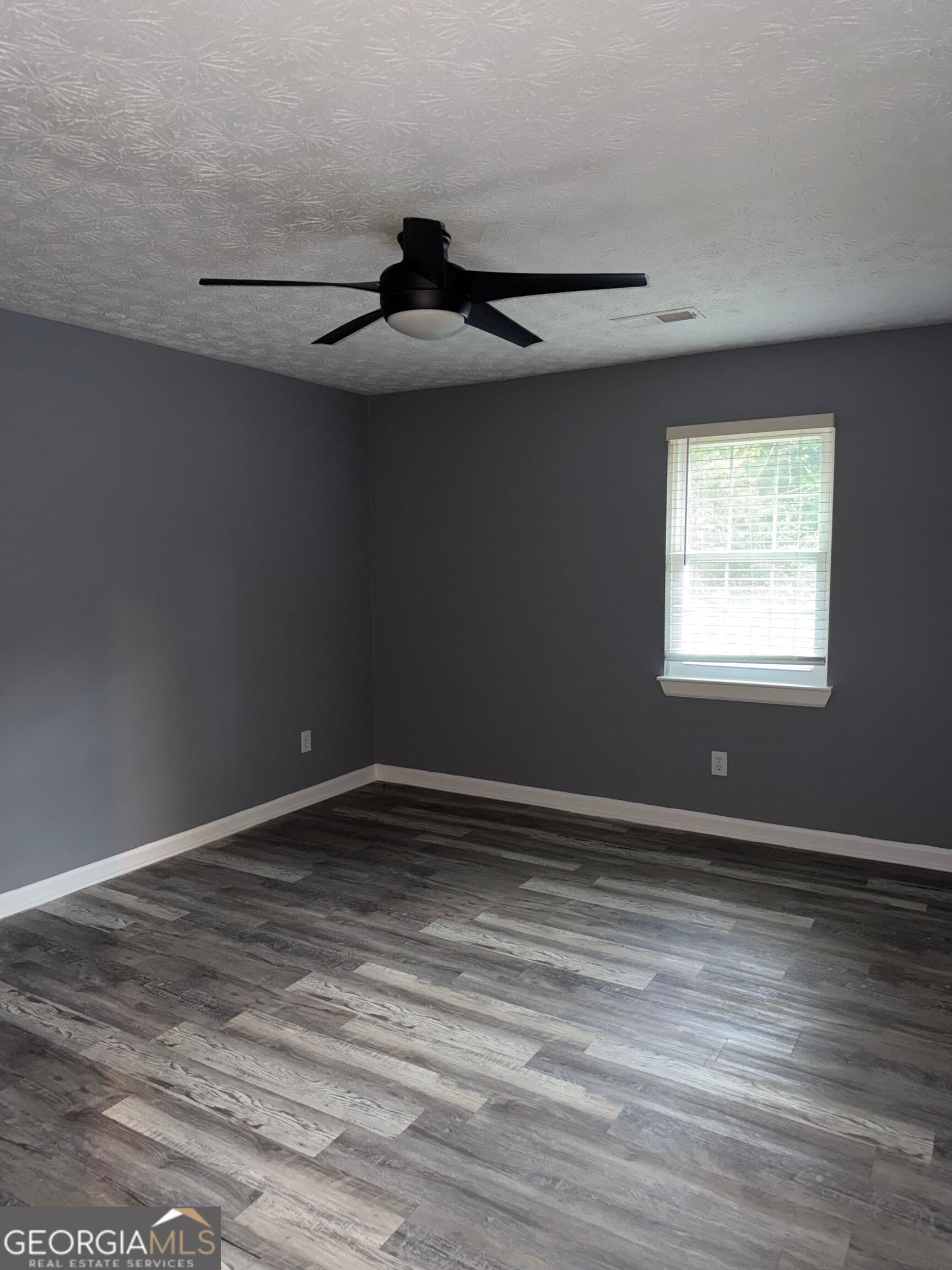 2 bedroom, 1 bathroom, 976 sq ft duplex for rent at 5846 Trammell Road, Morrow, GA 30260 for $1,350 a month — photo 8