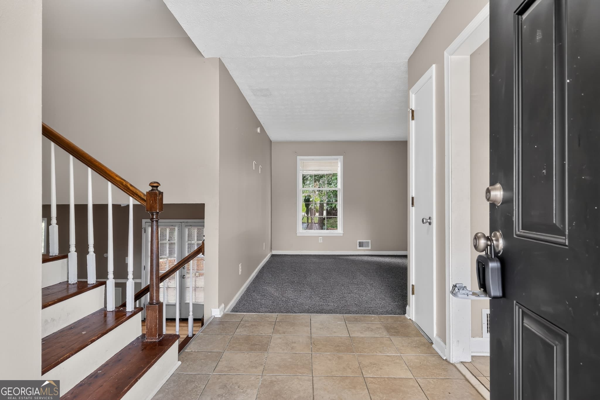 4 bedroom, 3 bathroom, 3,065 sq ft single family residence for sale at 5151 Tara Creek Drive, Ellenwood, GA 30294 — photo 2