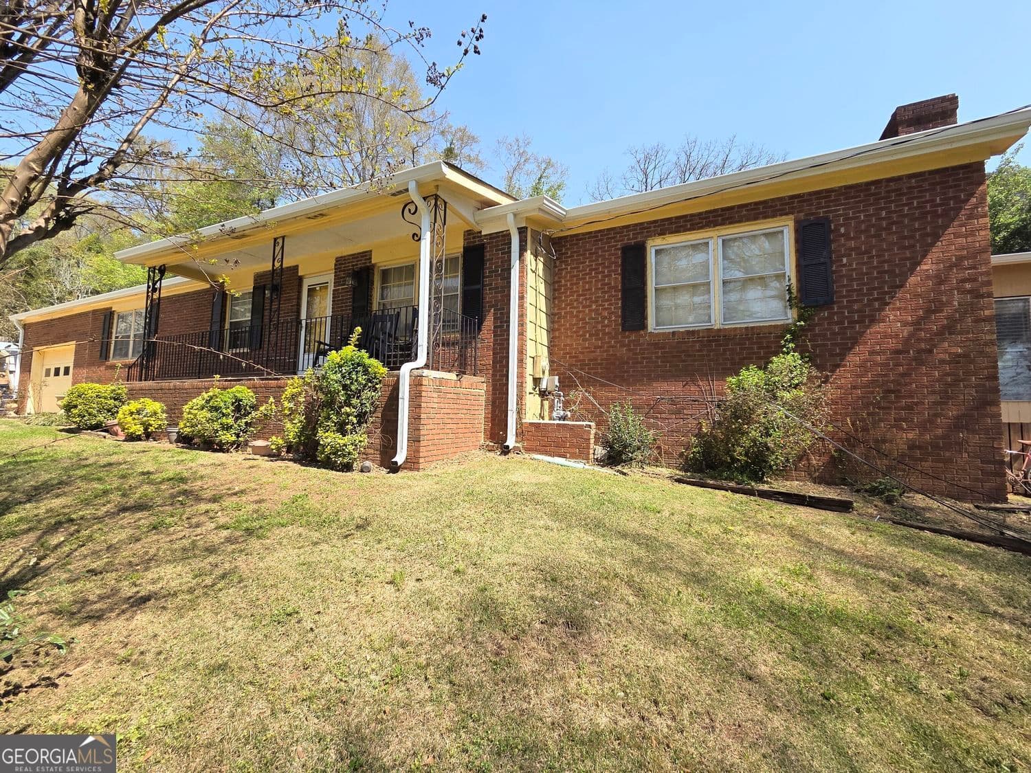 3 bedroom, 2 bathroom, 1,848 sq ft single family residence for sale at 375 Arch Street, Athens, GA 30601 — photo 2