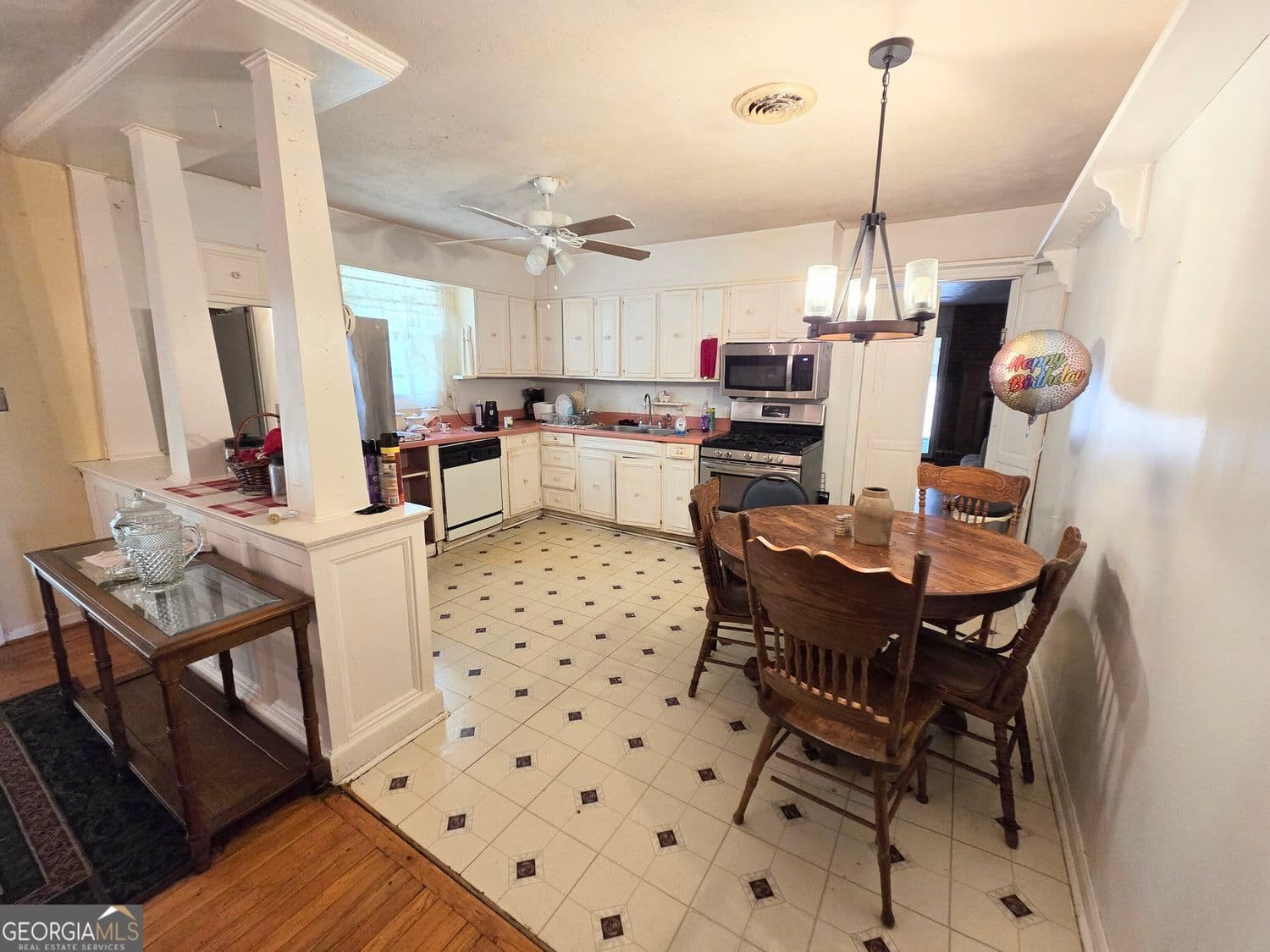 3 bedroom, 2 bathroom, 1,848 sq ft single family residence for sale at 375 Arch Street, Athens, GA 30601 — photo 7