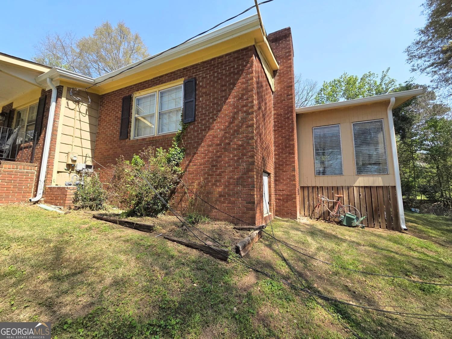 3 bedroom, 2 bathroom, 1,848 sq ft single family residence for sale at 375 Arch Street, Athens, GA 30601 — photo 3