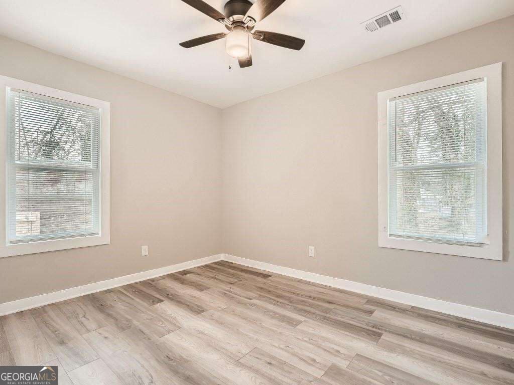 3 bedroom, 2 bathroom, 1,140 sq ft single family residence for sale at 1385 Campbellton Road, Atlanta, GA 30310 — photo 7