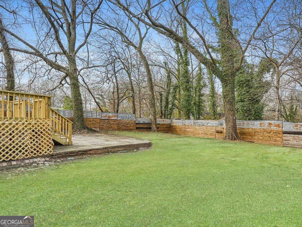 3 bedroom, 2 bathroom, 1,140 sq ft single family residence for sale at 1385 Campbellton Road, Atlanta, GA 30310 — photo 3