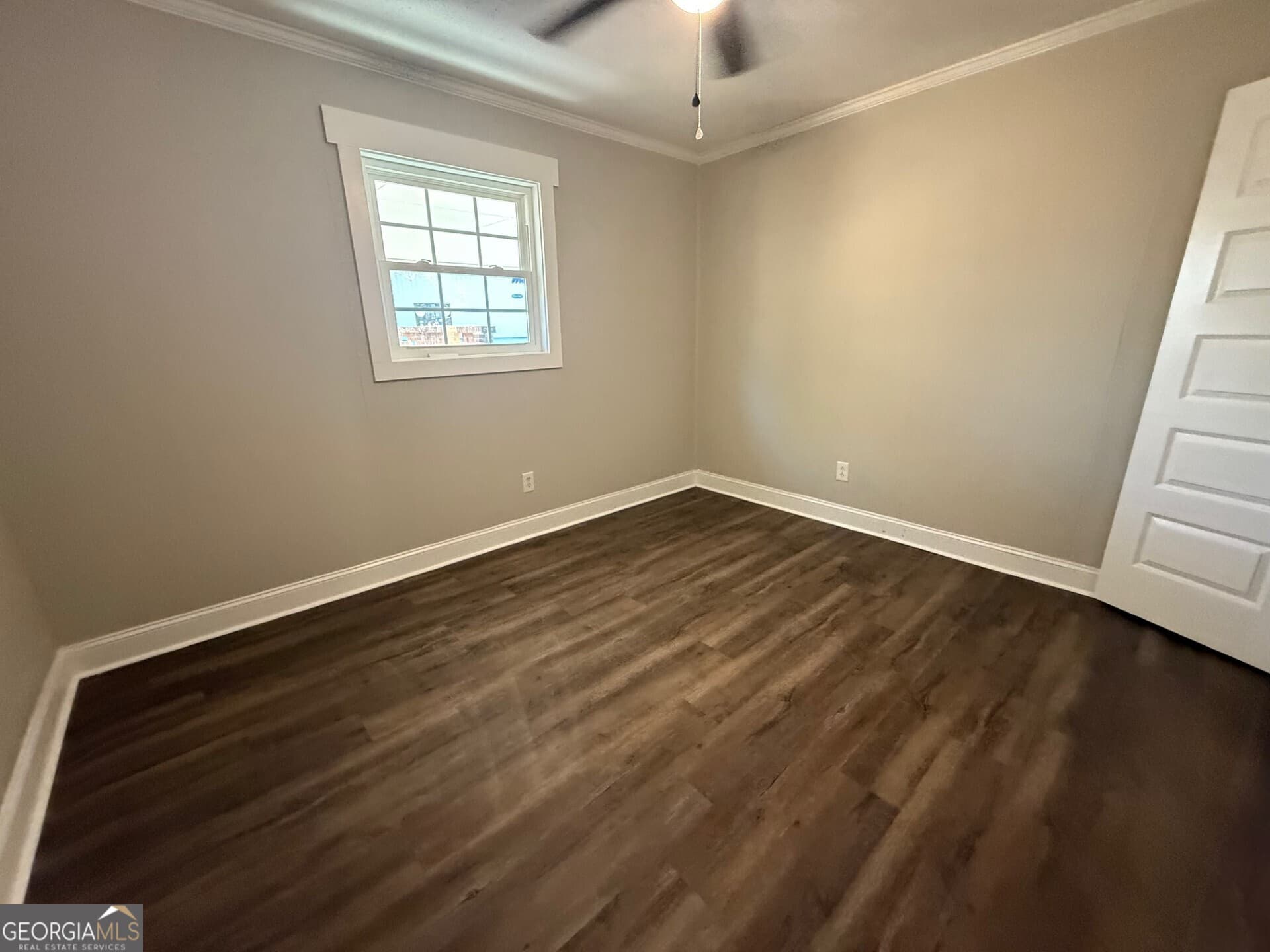 4 bedroom, 2 bathroom, 1,768 sq ft single family residence for sale at 3 Henry Street, Statesboro, GA 30458 — photo 4