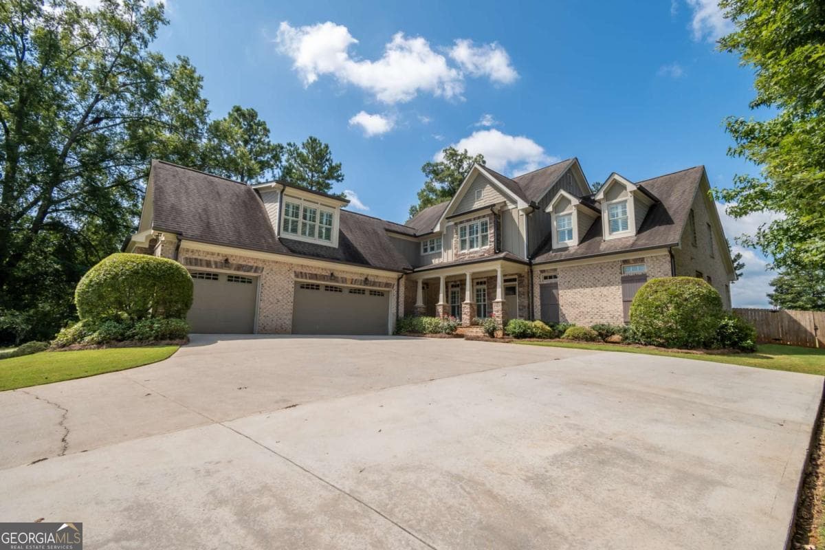 4 bedroom, 3.5 bathroom, 4,795 sq ft single family residence for sale at 2163 Heather Lane, Bogart, GA 30622 — photo 3