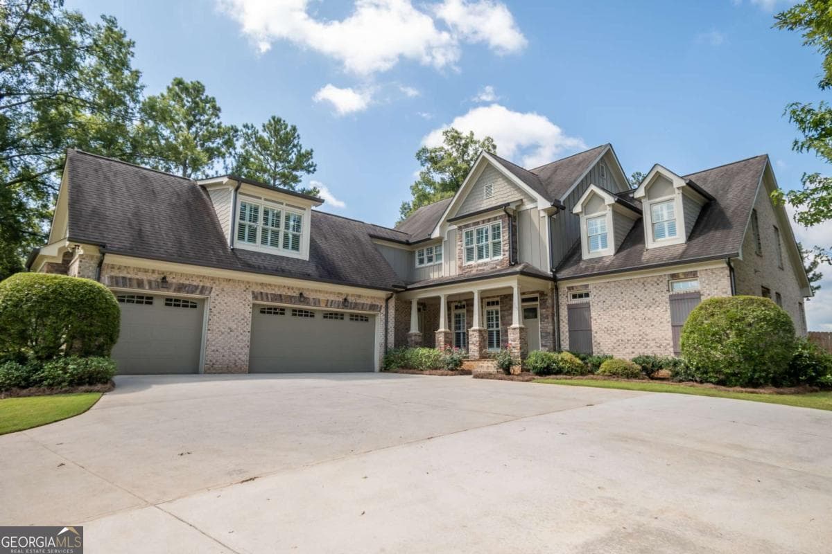 4 bedroom, 3.5 bathroom, 4,795 sq ft single family residence for sale at 2163 Heather Lane, Bogart, GA 30622 — photo 4