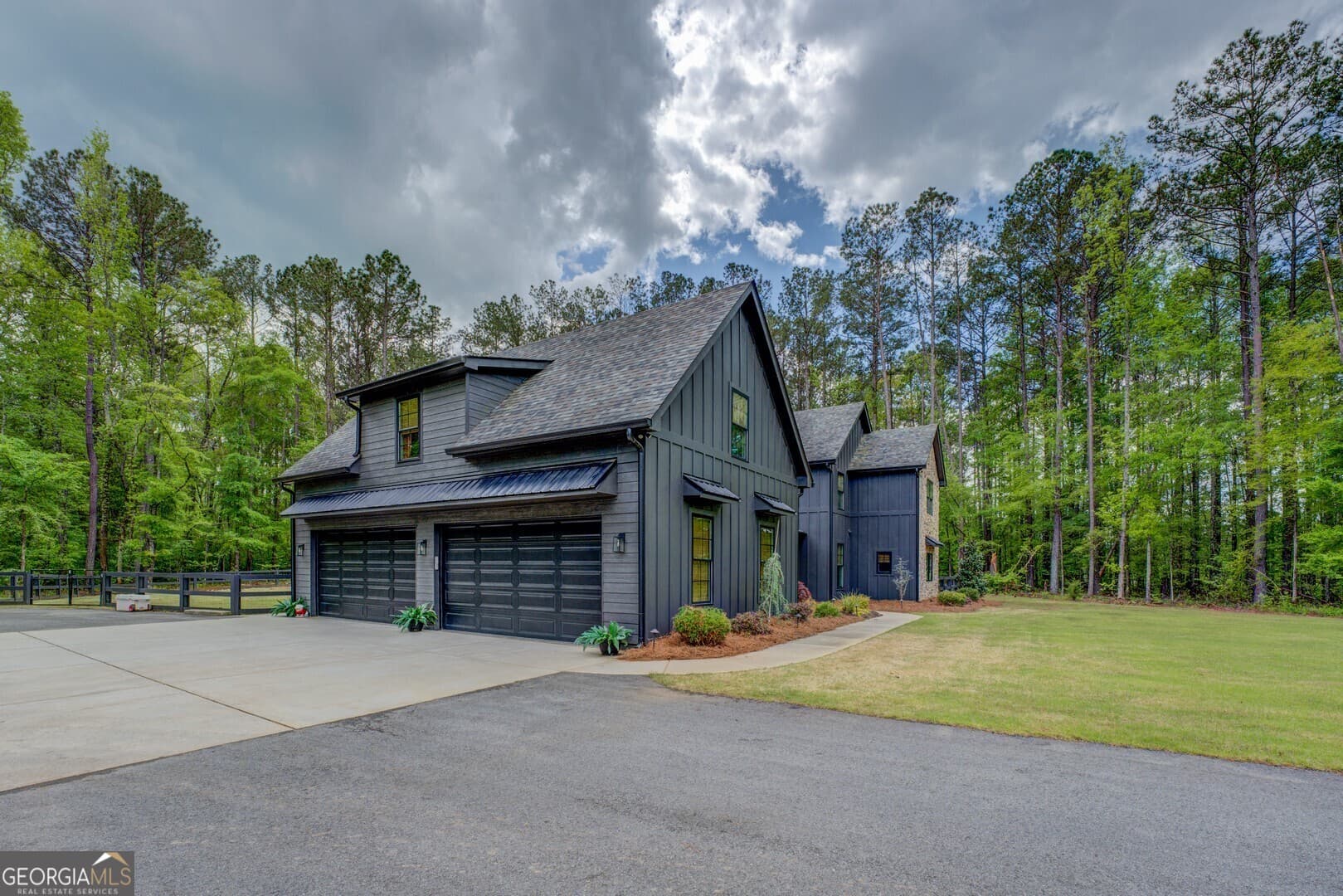 4 bedroom, 3.5 bathroom, 2,624 sq ft single family residence for sale at 9416 Ga Highway 11, Monticello, GA 31064 — photo 7