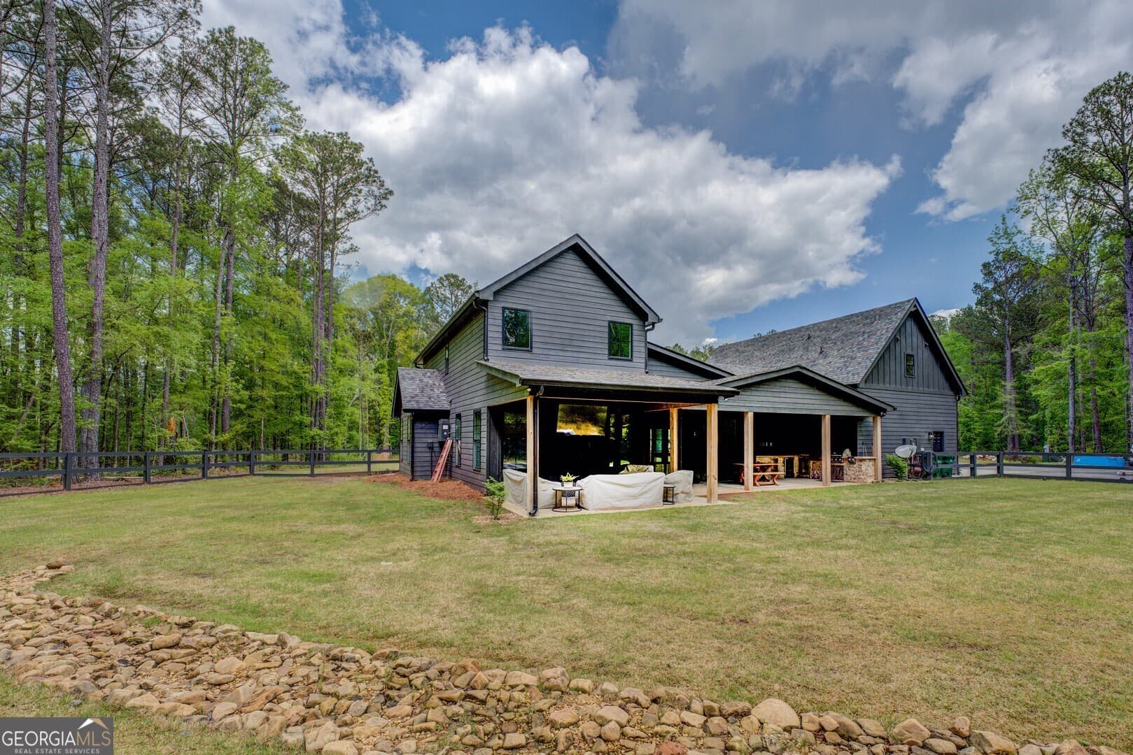 4 bedroom, 3.5 bathroom, 2,624 sq ft single family residence for sale at 9416 Ga Highway 11, Monticello, GA 31064 — photo 10
