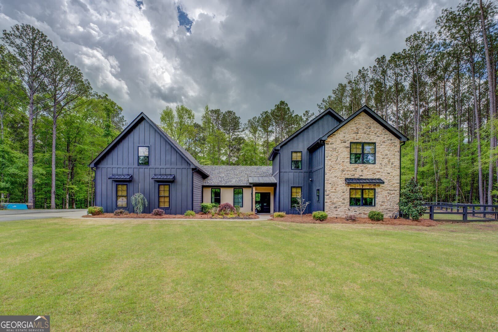 4 bedroom, 3.5 bathroom, 2,624 sq ft single family residence for sale at 9416 Ga Highway 11, Monticello, GA 31064 — photo 4