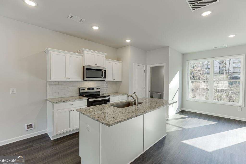 2 bedroom, 2.5 bathroom townhouse for rent at 375 Collins Industr Way, Lawrenceville, GA 30043 for $2,250 a month — photo 7