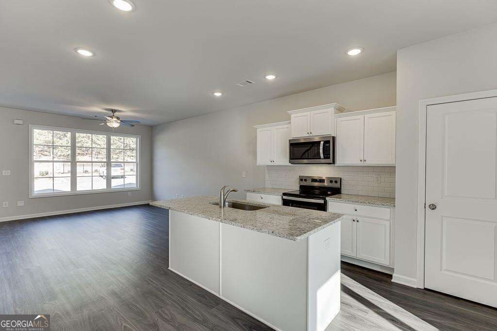 2 bedroom, 2.5 bathroom townhouse for rent at 375 Collins Industr Way, Lawrenceville, GA 30043 for $2,250 a month — photo 5