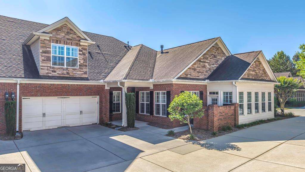 3 bedroom, 3 bathroom, 2,529 sq ft condominium sold at 1701 Haven Circle, Douglasville, GA 30135