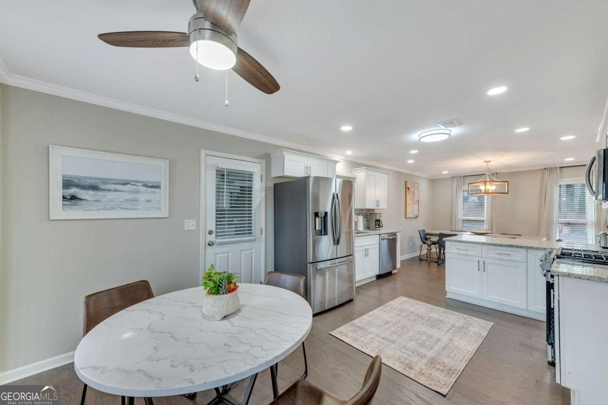 4 bedroom, 3.5 bathroom, 3,150 sq ft single family residence for rent at 6805 Wright Road, Atlanta, GA 30328 for $8,995 a month — photo 7