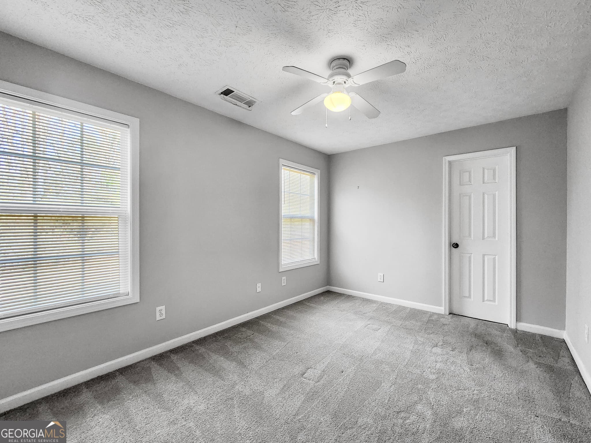 4 bedroom, 3 bathroom, 3,356 sq ft single family residence for rent at 25 Haywood Court, Covington, GA 30016 for $1,995 a month — photo 9