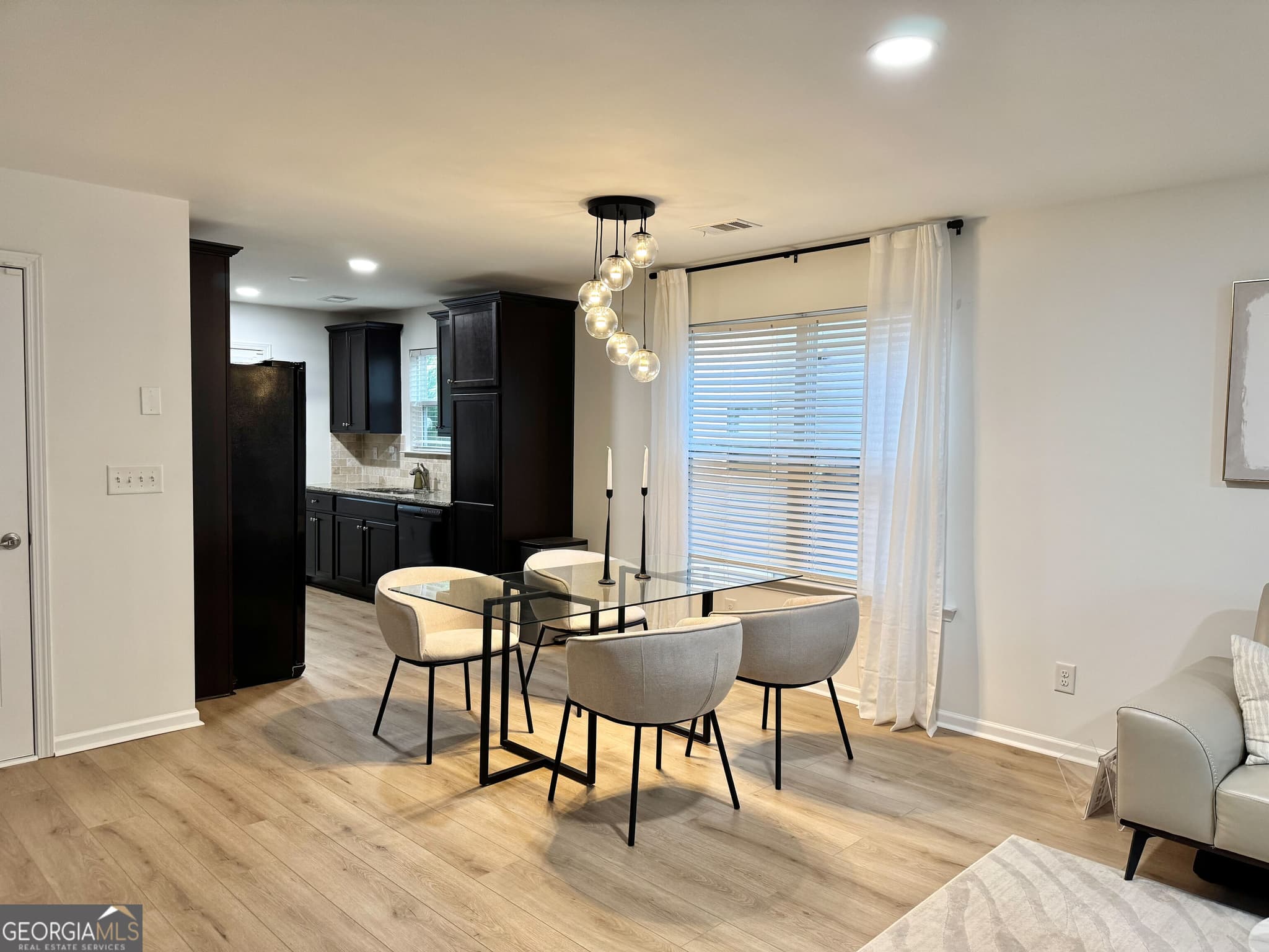 2 bedroom, 2.5 bathroom, 1,764 sq ft townhouse for sale at 527 Cypher Drive, Suwanee, GA 30024 — photo 10