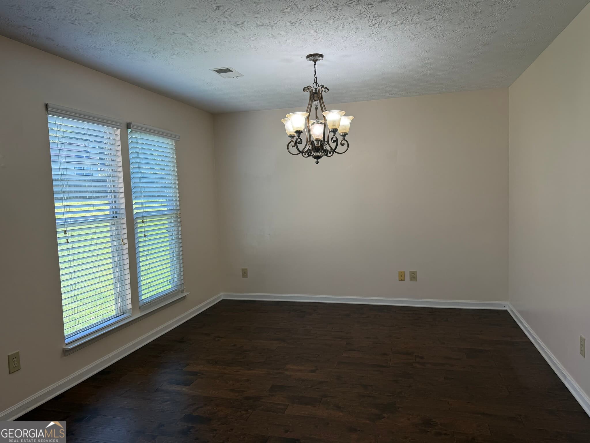 3 bedroom, 2.5 bathroom single family residence for rent at 4654 Hampton, Marietta, GA 30068 for $3,000 a month — photo 8